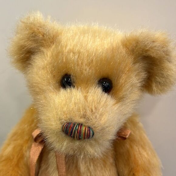 Ty Classic 2000 Jeeves Teddy Bear 13" Golden Plush With Colorful Nose . - Picture 2 of 9